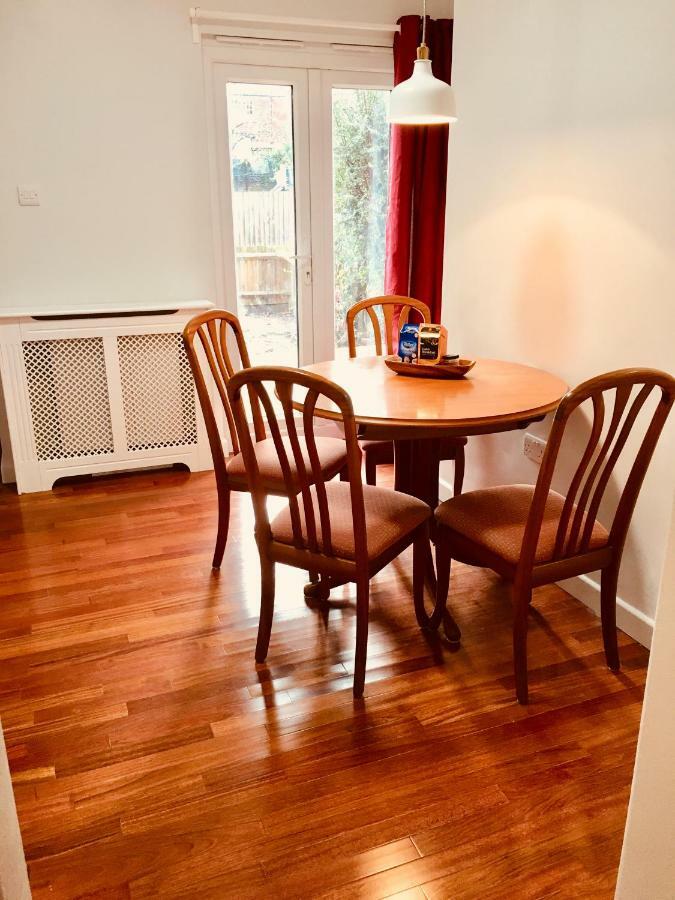 Tapestry Apartment Лондон Экстерьер фото