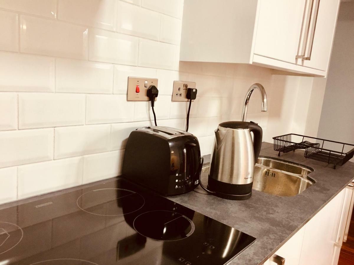 Tapestry Apartment Лондон Экстерьер фото